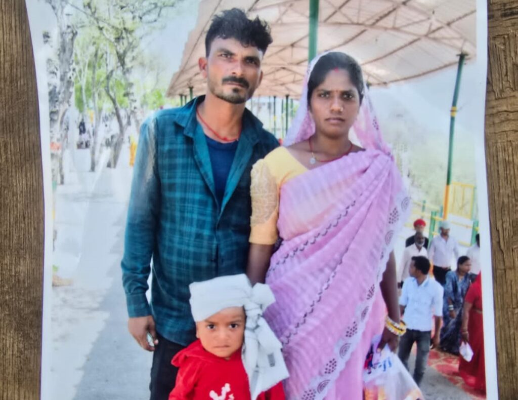 झाँसी : पिता ने किया तीन साल के मासूम की हत्या खुद भी लगाई फांसी 