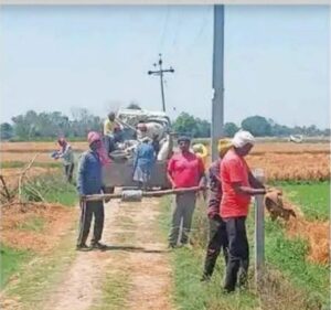 varanasi-mein-300-bigha-sarkari-zameen-prashasan-ne-khali-karaya